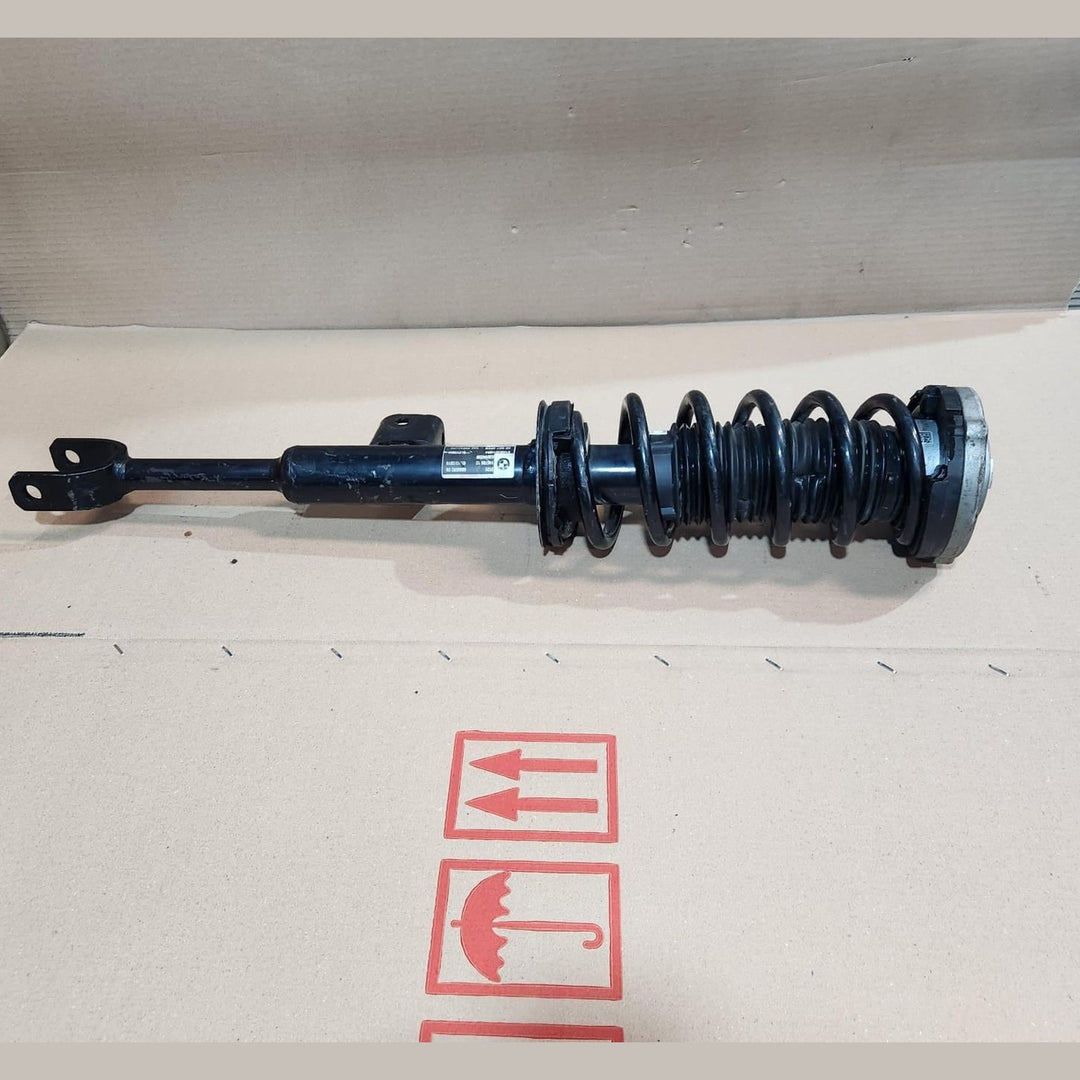 2017-2023 BMW 530i Front Shock Absorber 6866592 5 Series G30 530i and 540i 