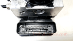 Bild in die Galerieansicht laden, BMW M3  E90 E92 E93 ABS DSC Pump Unit Module 7844739