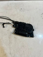 Load image into Gallery viewer, BMW 5' F07 Gran Turismo Door Lock Complete Front Right Auto Soft Close 7148476