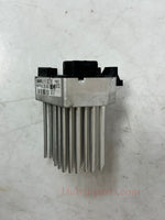 Load image into Gallery viewer, 2004 BMW M3 E39 E46 E83 X3 Blower Motor Resistor 6920365 OEM