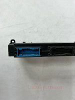 Bild in die Galerieansicht laden, 2011-2016 BMW 528i 535i 550i Fuse Junction Power Distribution BOX 9244389 OEM