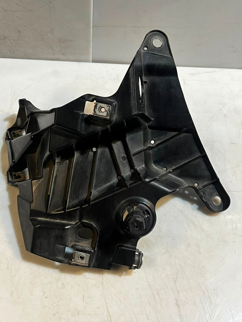 BMW X5 F15 F85 X6 F16 xDrive F86 Front Right Fender Bracket 5165 7294544 OEM