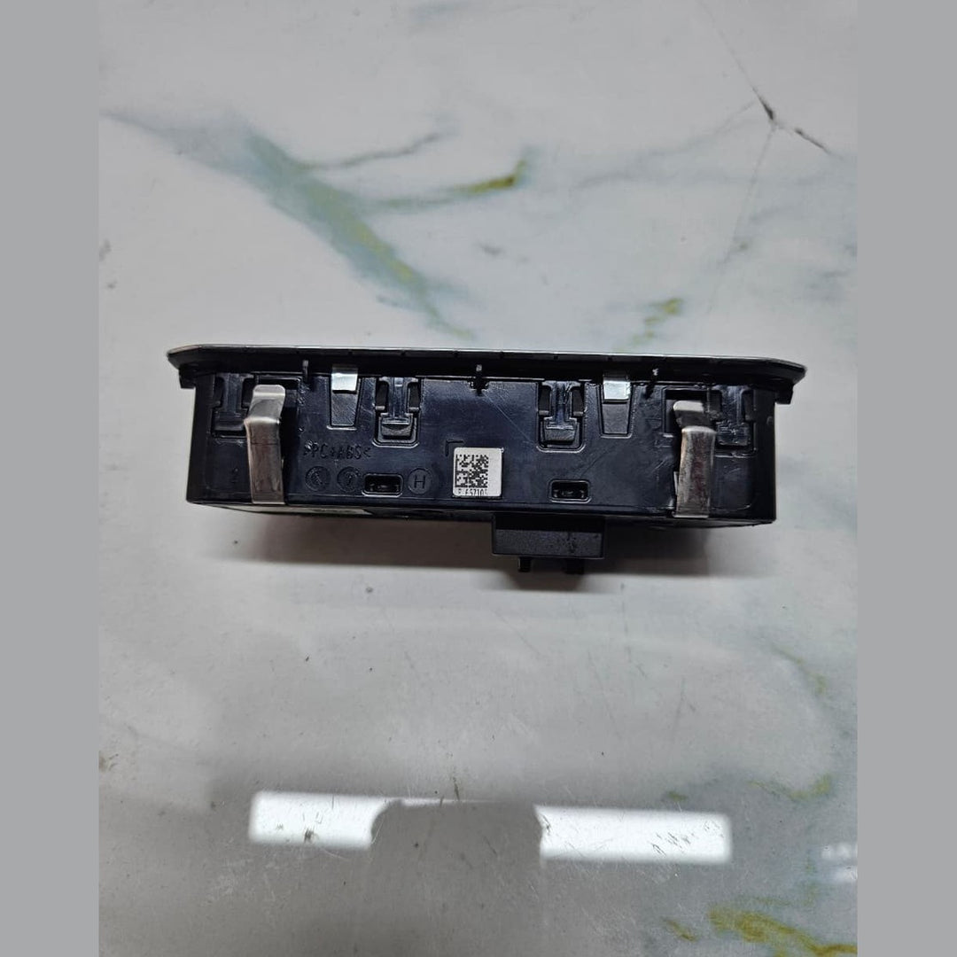 BMW X5 G7 Headlight Switch Control Unit 5A32842 OEM