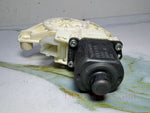 Bild in die Galerieansicht laden, 15-20 Mercedes-Benz W222 S-Class Window Motor Front Right Side A222 9060601 OEM