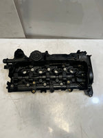 Load image into Gallery viewer, BMW F20 F22 F21 E90 E91 E92 E93 Cylinder Head Valve Cover 8589941 OEM