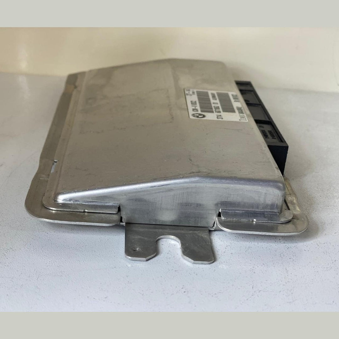 2012-2018 BMW F10, F11, and 7-Series SUSPENSION CONTROL MODULE 6871063 OEM