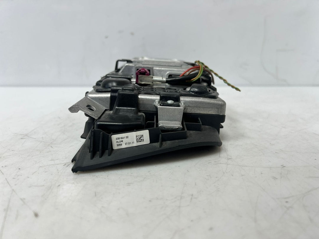 2011 BMW 535i 5 Series F10 10" Central Information Display Screen 9243897 OEM