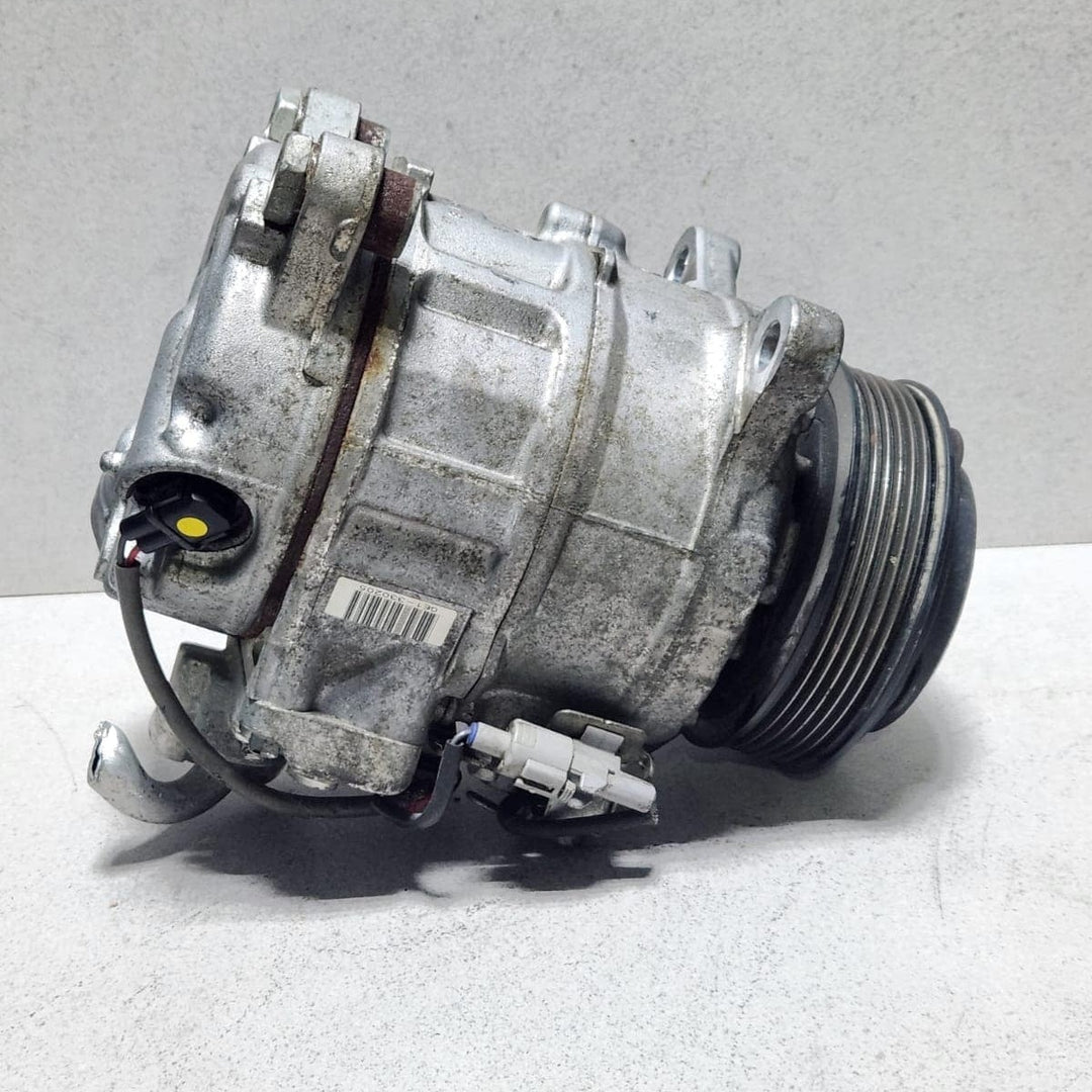 2014-2016 BMW 228i Air Conditioning Compressor 9330825 2 Series F22 F23