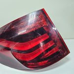 Bild in die Galerieansicht laden, OEM BMW 5 GT F07 Fender right Tail Light 7199642