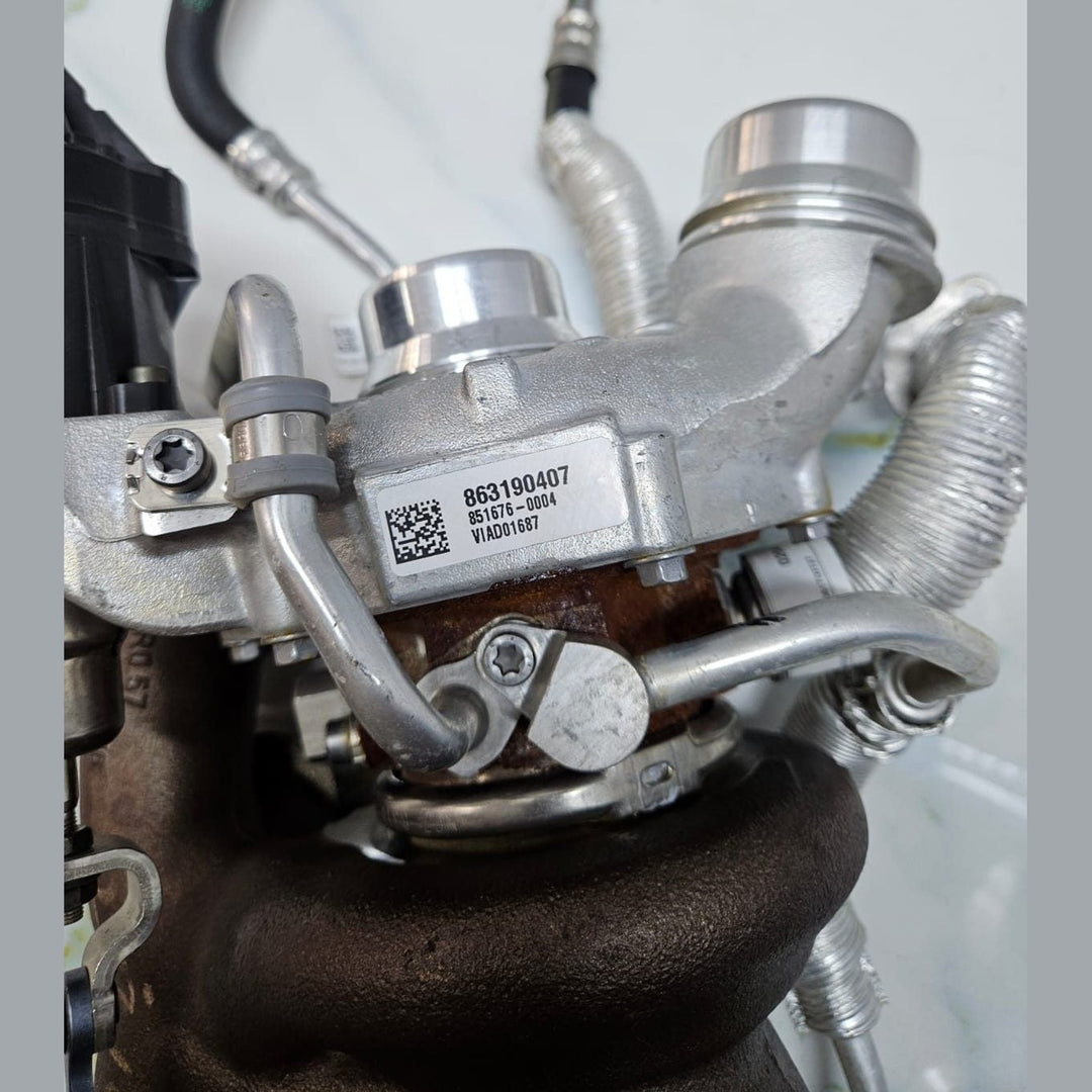 2018 BMW 530i G Series B48 Turbocharger 8631904 OEM
