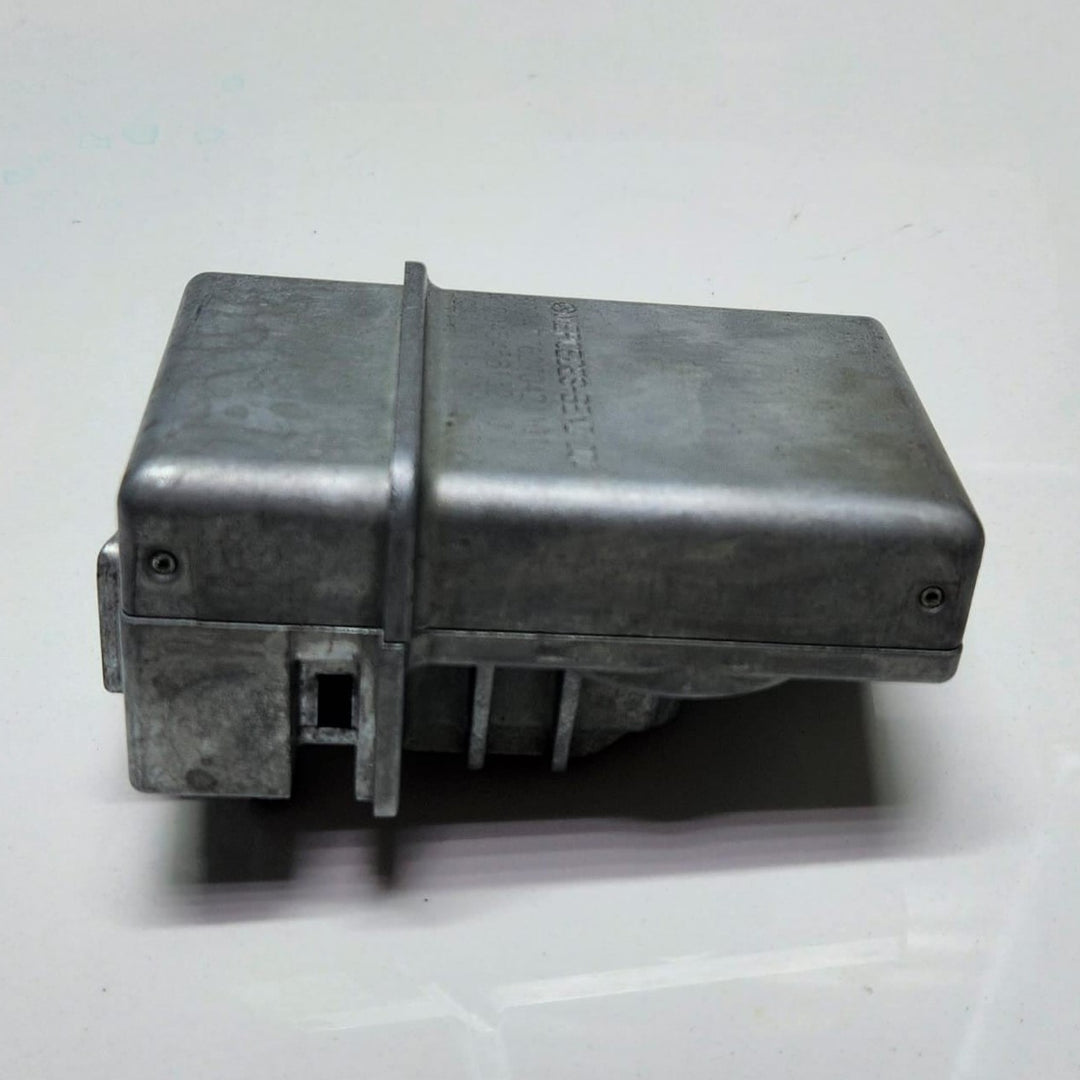 2008-2014 Mercedes-Benz C300 Steering Lock Control Module A2045458132 W212 W207 