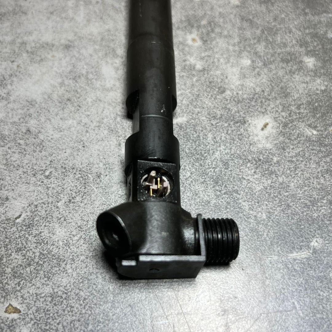 Genuine Mercedes W212 W164 Fuel Injector Sprinter OM651 A651 0700587 Oem Diesel