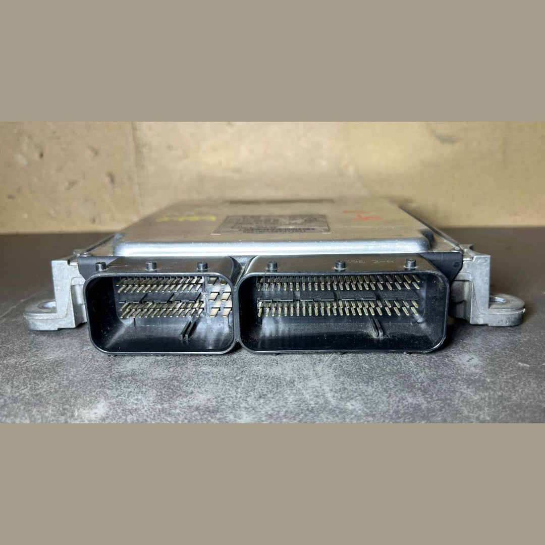 14-18 Mercedes W205 C-Class Engine Control Module Unit ECM ECU A651 9005203 OEM