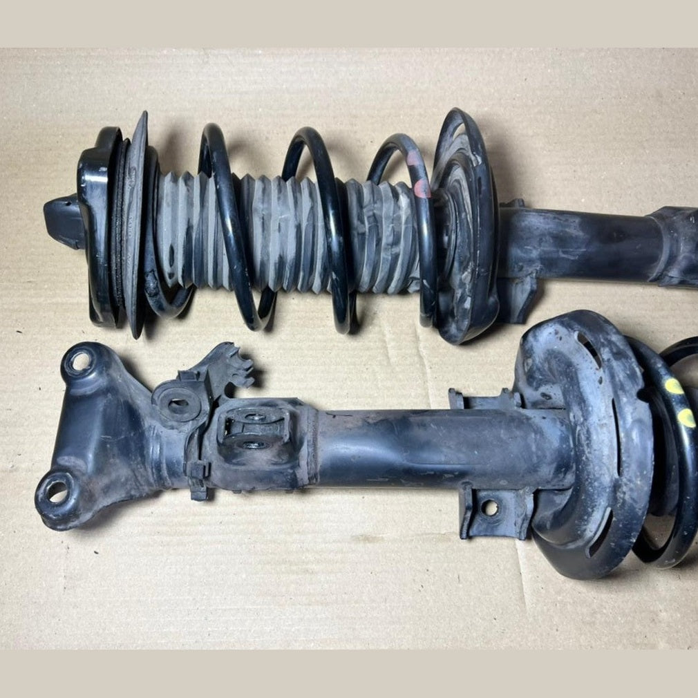 2008-2012 Mercedes Benz W204 C-Class Front Shock Strut Left & Right Set Absorber