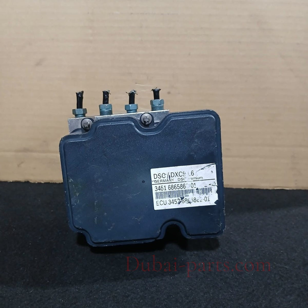 OEM BMW 5 series F10 F15 ABS ANTILOCK BRAKE PUMP CONTROL MODULE 6865860