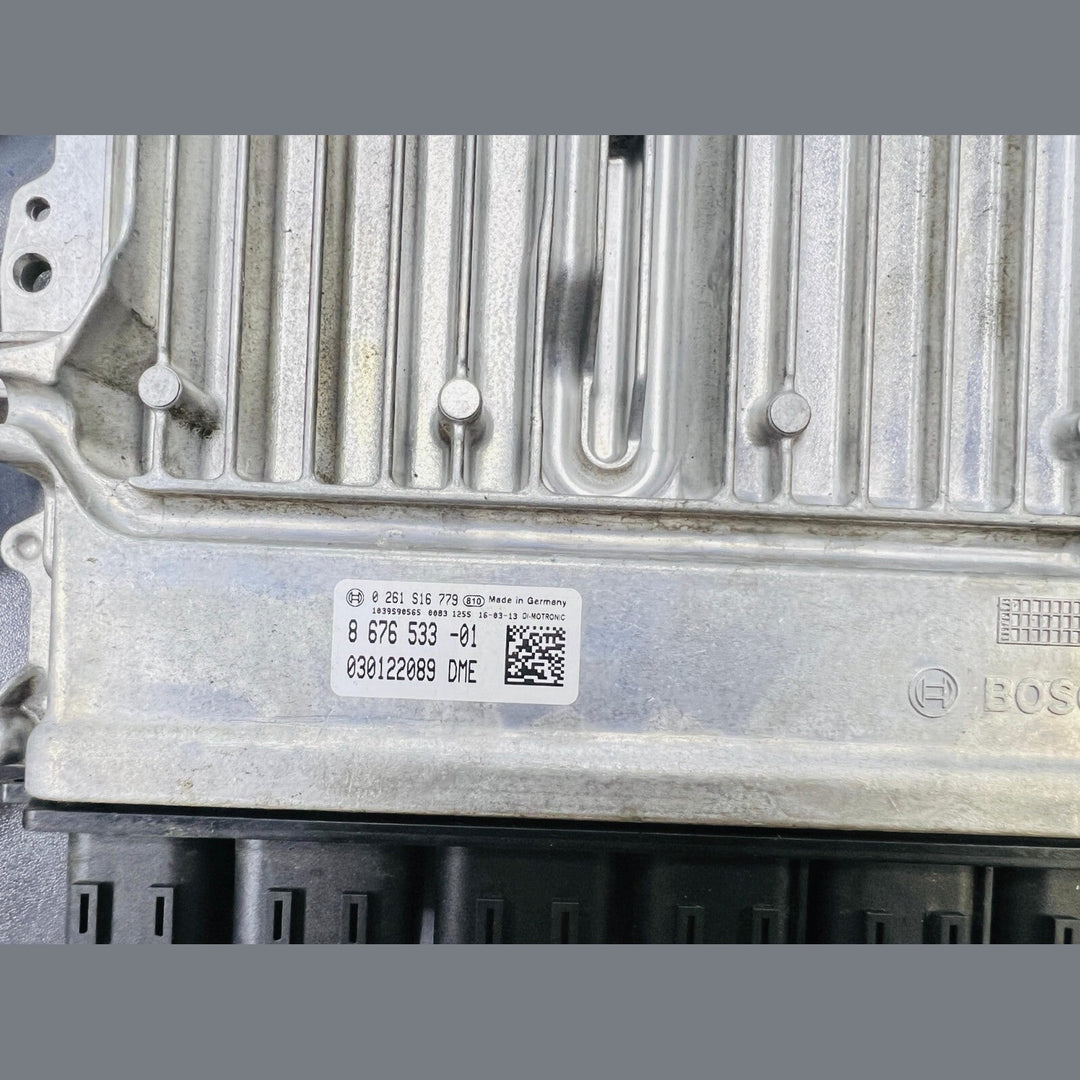BMW 430i B48 F33 2016 ENGING CONTROL UNIT ECU SET DME 8676533