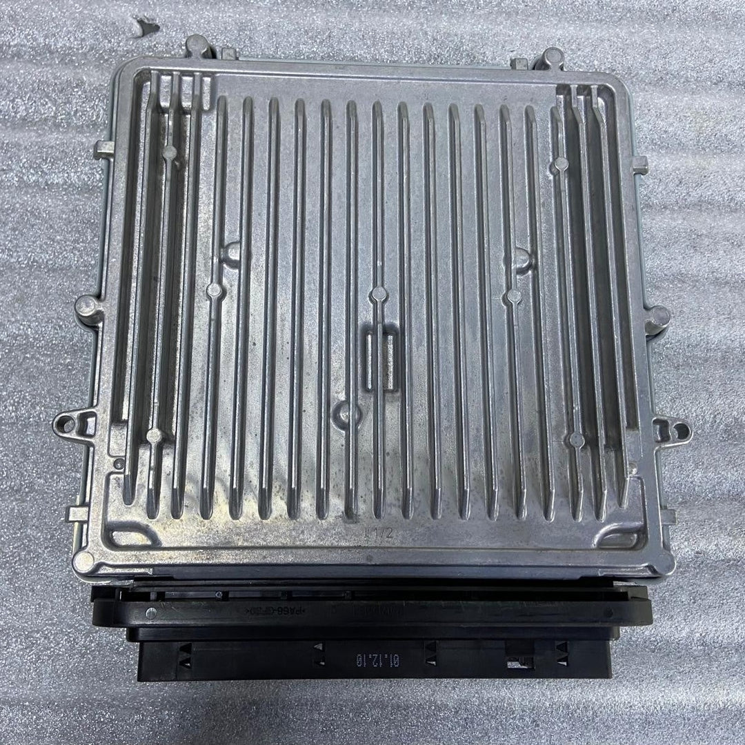 OEM BMW X5 E70 Engine Control Unit ECU SET 8510838 Diesel BOSCH