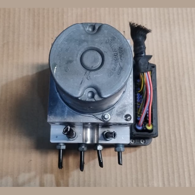 BMW F06 F10 F12 F13 650i 640i 528i 535i 550i ANTI-LOCK BREAKING SYSTEM - 6852808