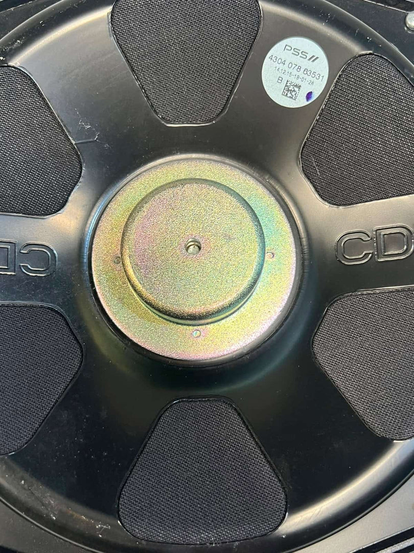 2013-2018 BMW X3 F25 and X5 F15 FLOOR UNDER SEAT Subwoofer Speaker 7863531