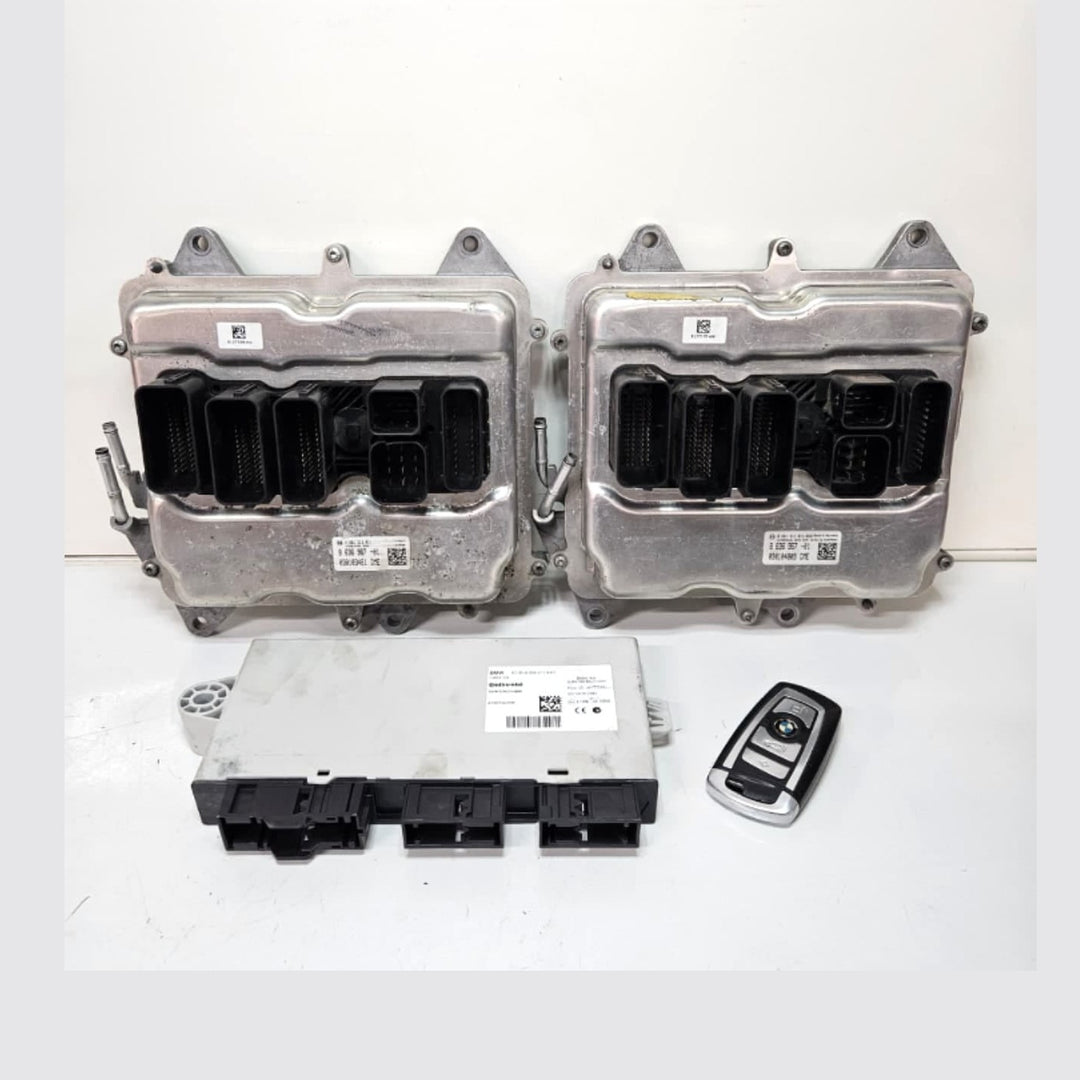 8636967-2014-2018 BMW X6 F16 N63 Engine Control Module ECU DME Key Set