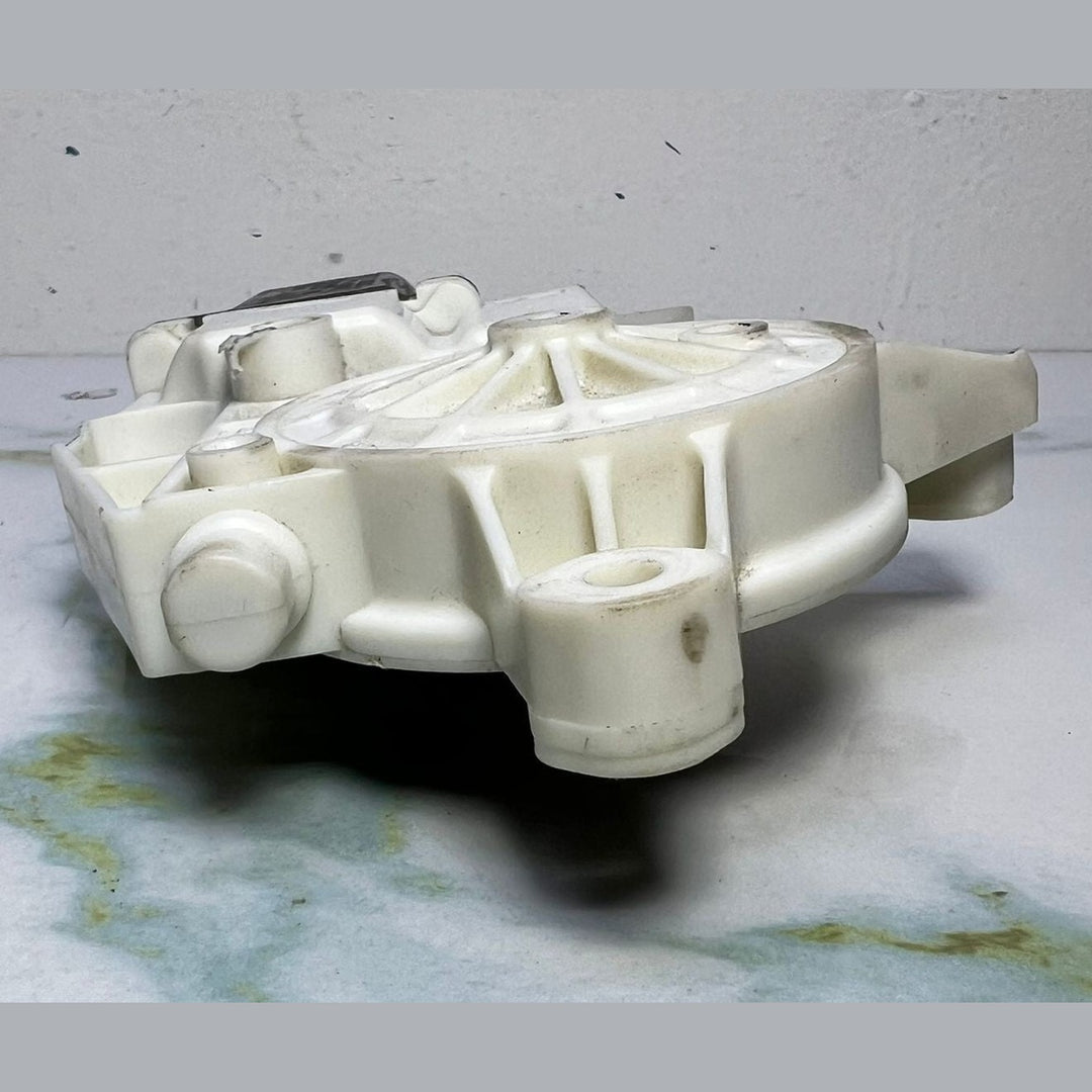13-18 Mercedes-Benz W246 B-Class CLA Window Motor Front Left Side A246 9065100