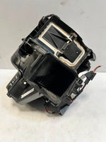 Load image into Gallery viewer, 2010 BMW 550i 5 Series F10 F11 Heater Blower Motor 9243950 OEM