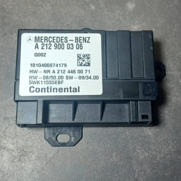 10-15 MERCEDES-BENZ W212 W207 E-CLASS FUEL PUMP CONTROL MODULE A212 9000306 OEM