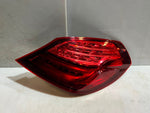 Bild in die Galerieansicht laden, 2011-2012 BMW 6 Series F06 F13 F12 Rear Right Tail Light Backlight 7210576 OEM