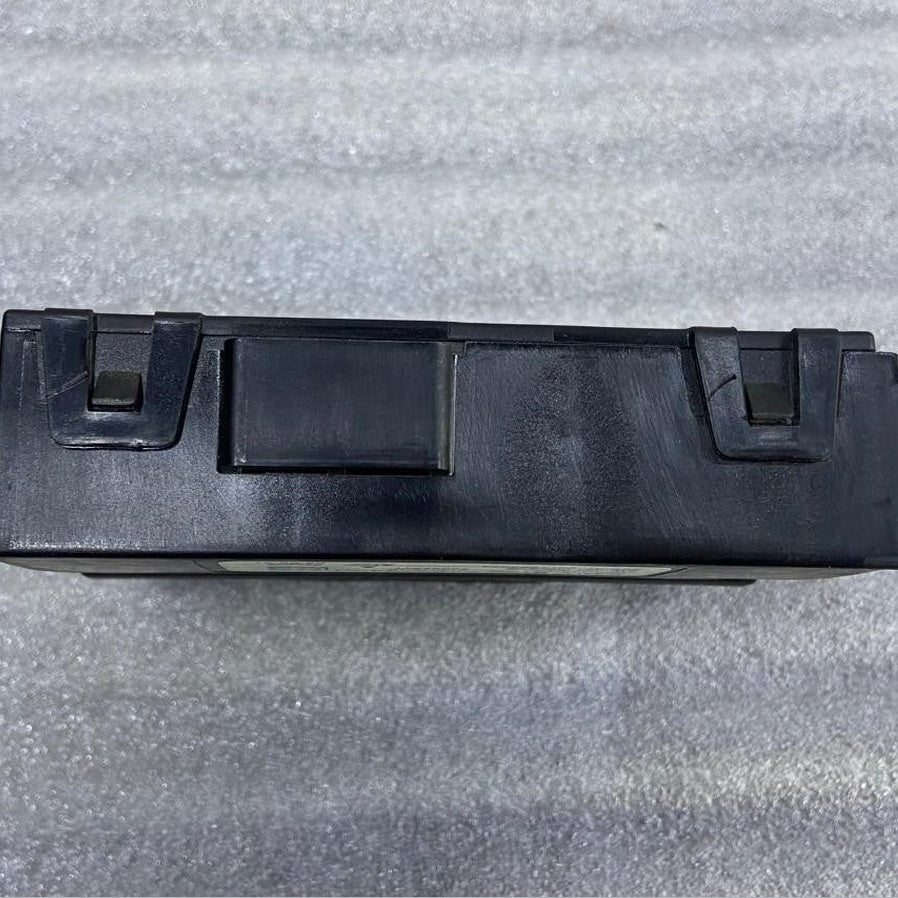 OEM BMW 5 Touring G31 Ethernet Switch Box 6135 5A0A438 FUBA