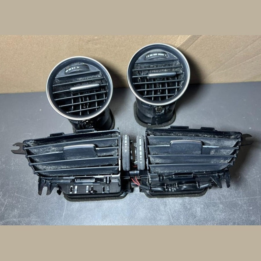 12-14 Mercedes W204 C300 C250 Front Center Dashboard  Heater A/C Air Vent Set