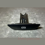Bild in die Galerieansicht laden, 08-14 Mercedes W204 C-Class Parking Brake Control Switch A204 4270020 RHD OEM