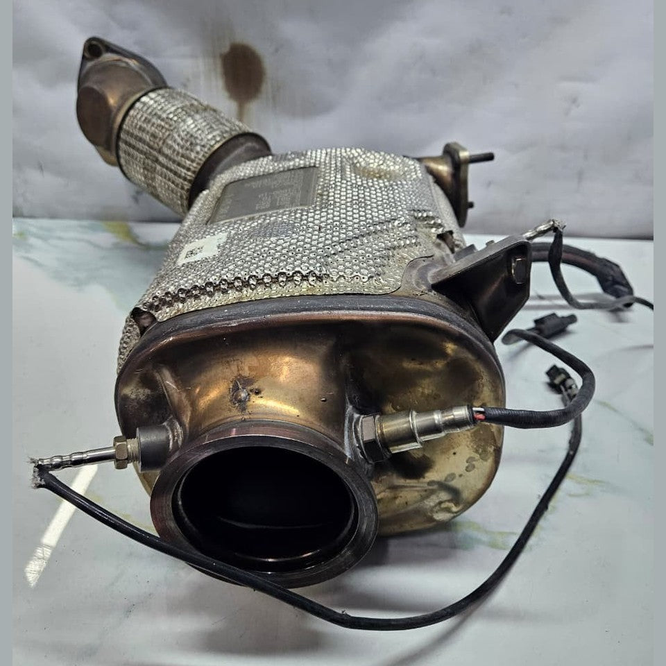 2014 BMW 5 Series G30 G31 X3 Diesel Particulate Filter 8581854 OEM