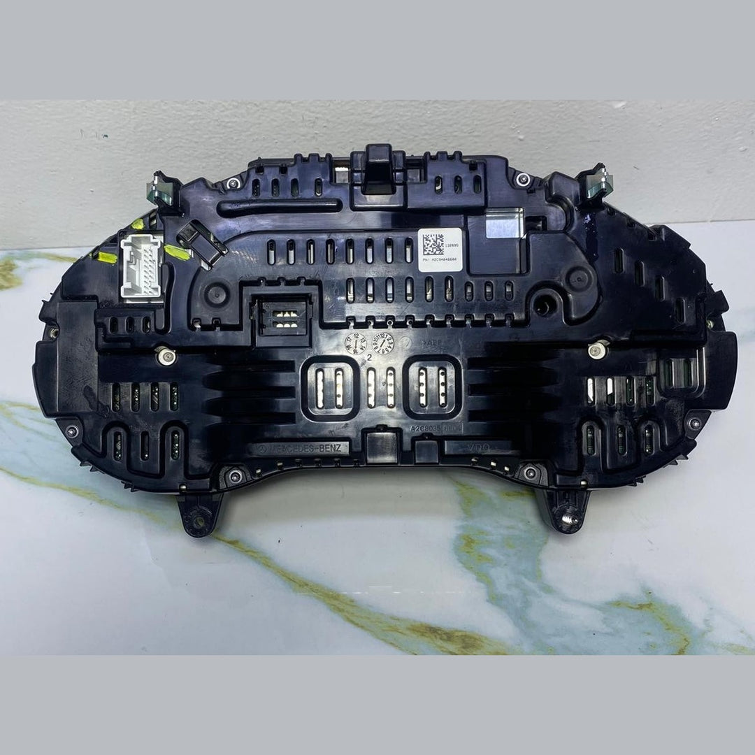 14-20 Mercedes-Benz W205 C-Class Instrument Cluster Speedometer A205 9009915 OEM