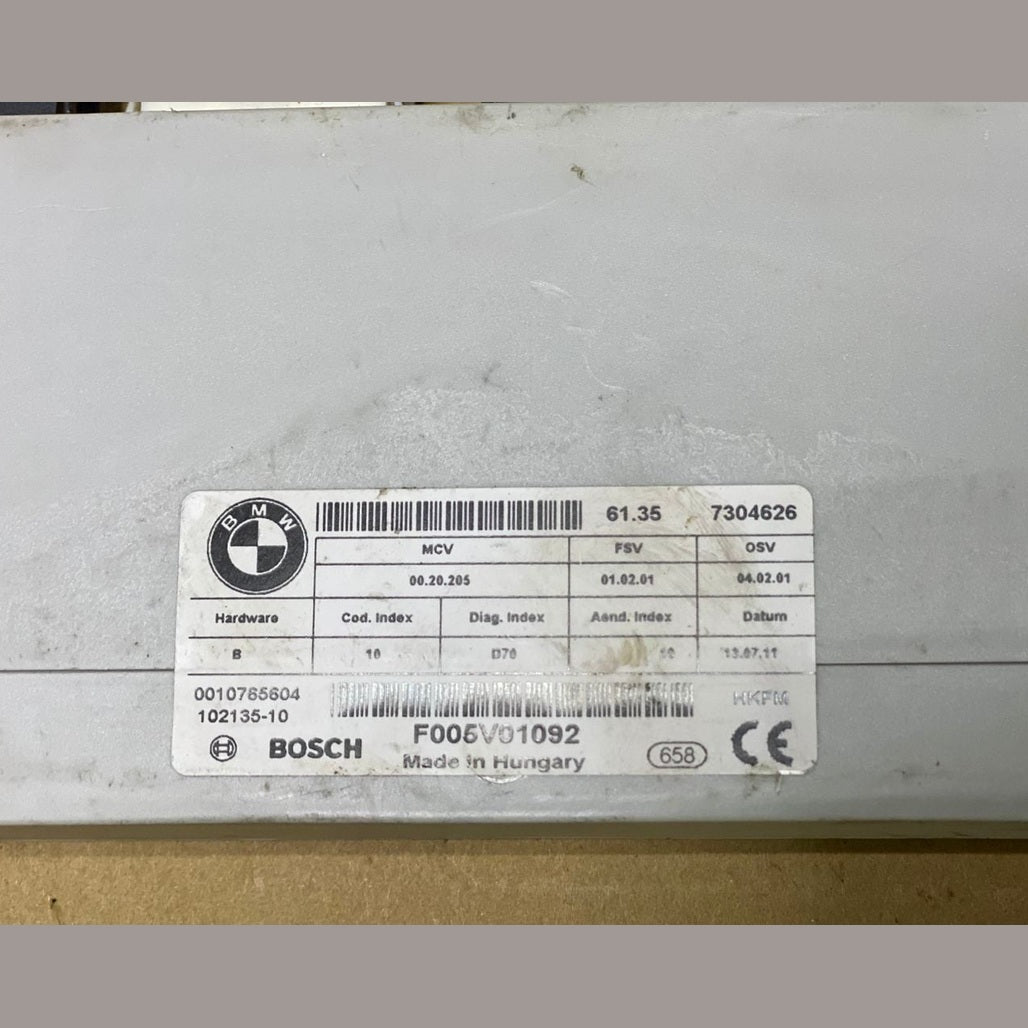 2007-2013 BMW X5 Trunk Tailgate Lid Lift Control Module 7304626 X5 E70 and X6 E7