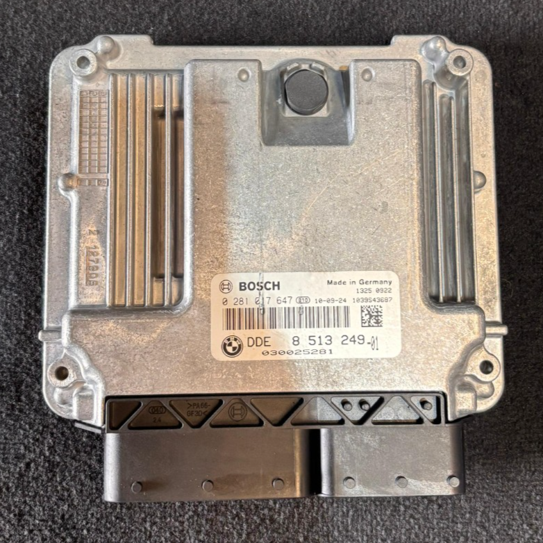 BMW X3 F25 DIESEL ENGINE CONTROL UNIT MODULE ONLY ECU  OEM - 8513249