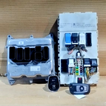 Bild in die Galerieansicht laden, BMW F30 F10 F11 F25 N20 ENGINE CONTROL UNIT SET  DME BOSCH WITH KEY  -7643312