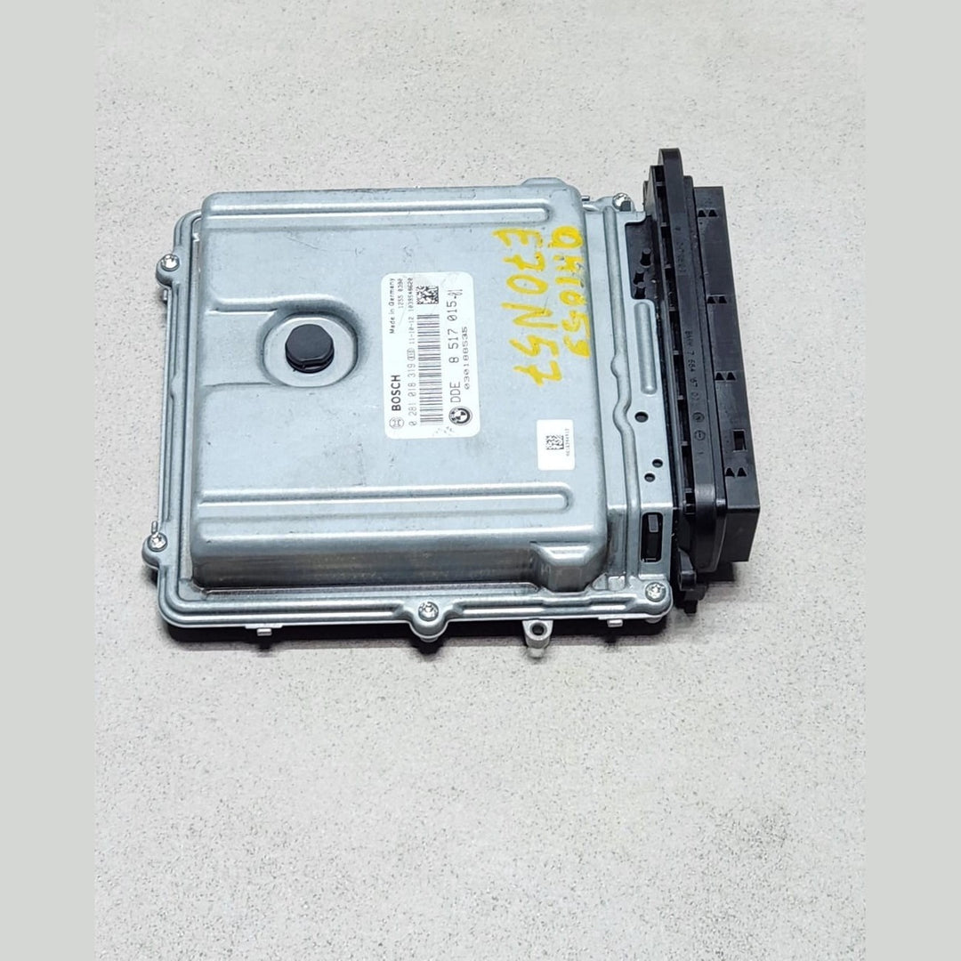 2006-2013 BMW X5 Engine Control Unit 8517015 X5 E70 OEM