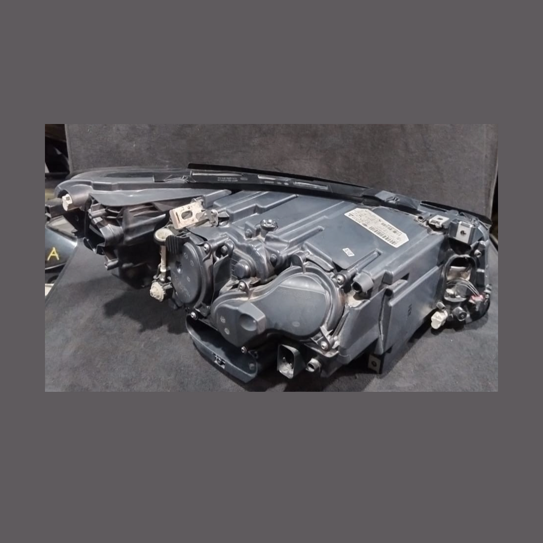 BMW 5 GT F07 2013GT LCI ADAPTIVE LED HEADLIGHT LEFT SIDE USED GENUINE -  7352469