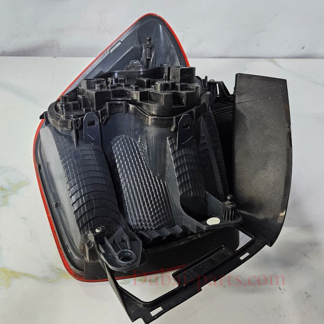 OEM BMW 1 Series F20 LCI Tail LAMP Right Tail-light Turn Indicator 7241544