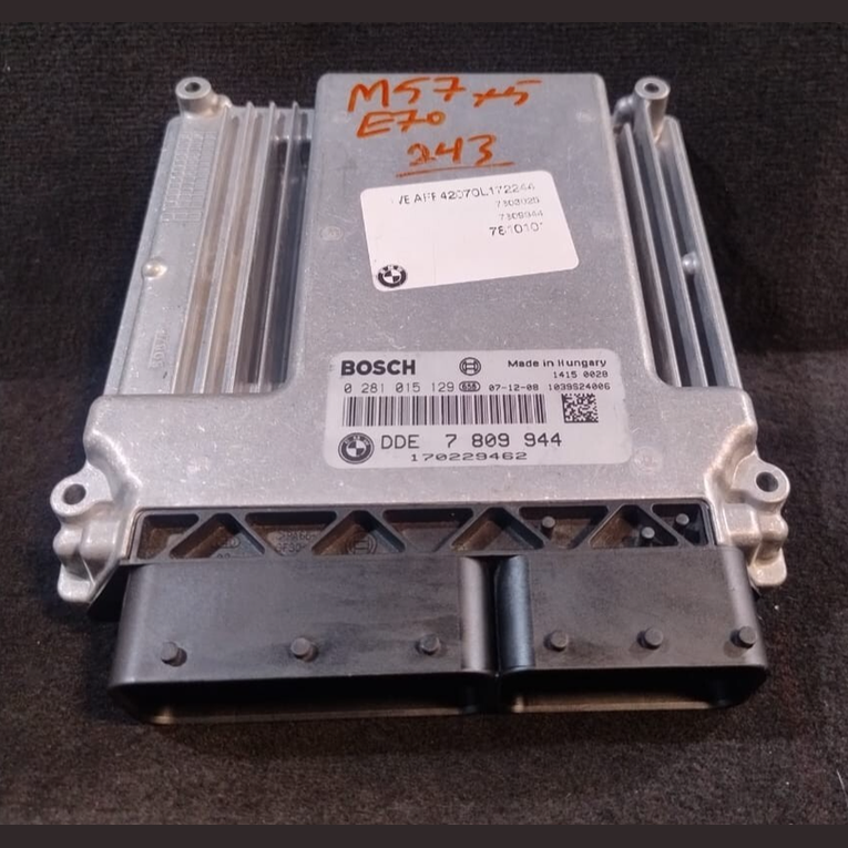 BMW X5 E70 E90 6 E60 3.0L  M57  ENGINE CONTROL UNIT  DDE ECU ONLY -  7 809 944