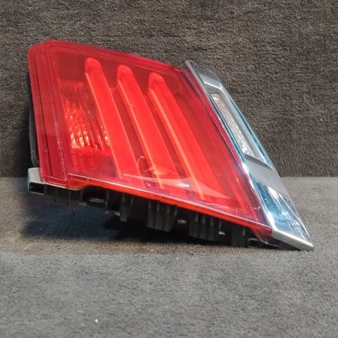 BMW 7 SERIES F01 F02 F04 TINTED REAR RIGHT INSIDE TAIL LIGHT -  7300272