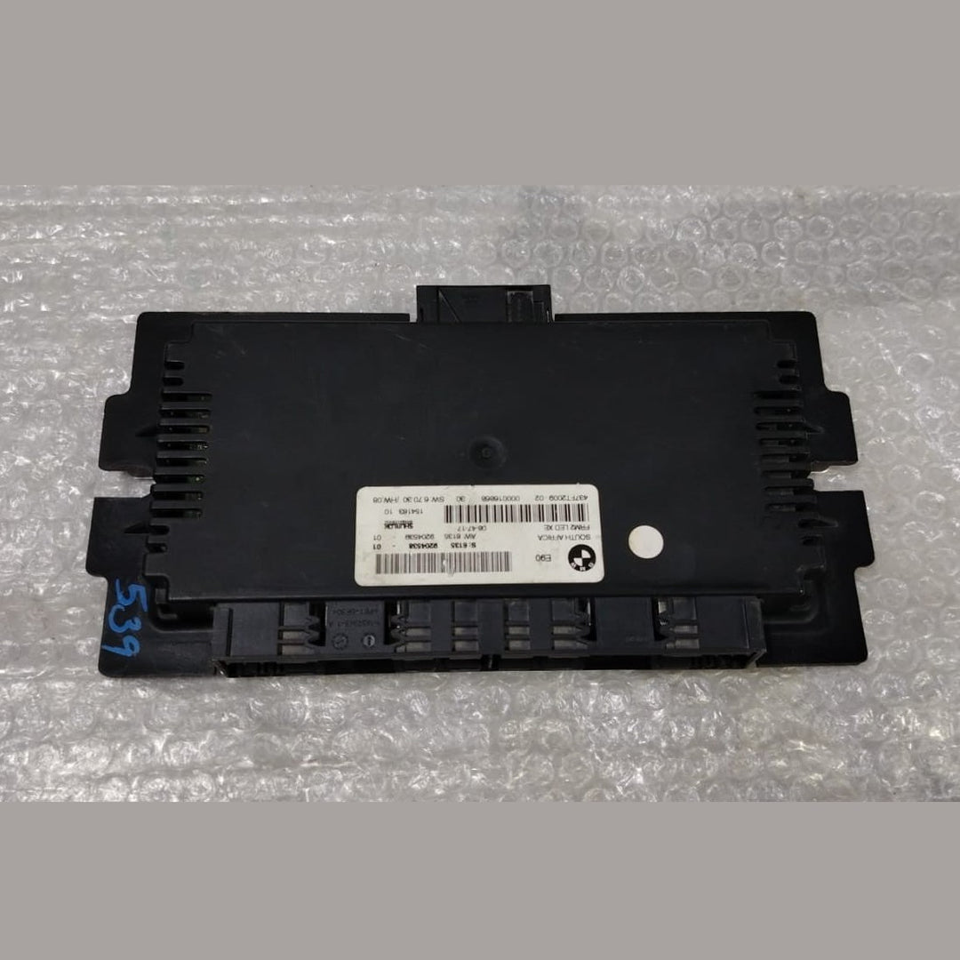 OEM BMW E90 3 series FOOTWELL LIGHT CONTROL MODULE FRM2 LED XE XENON 9204538