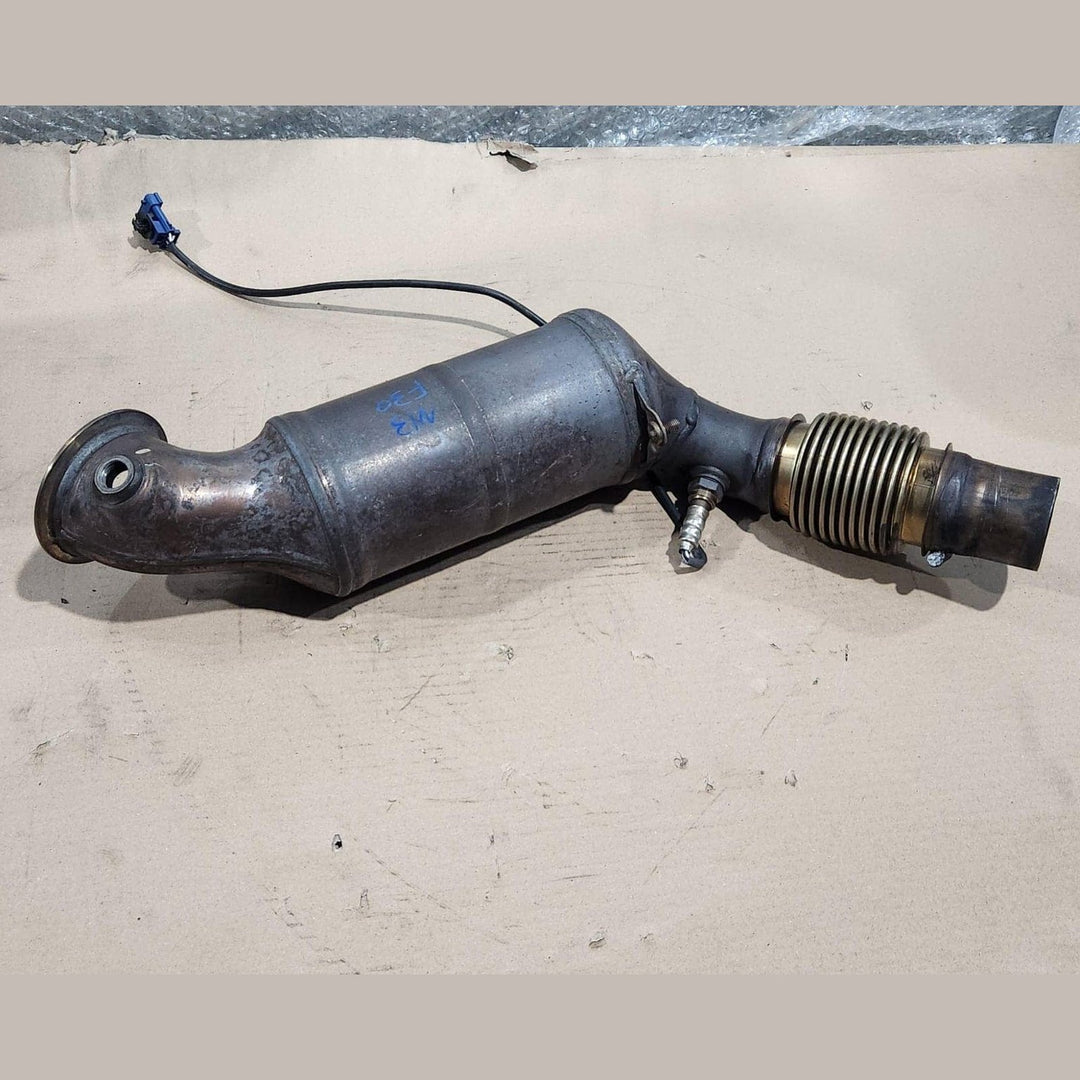 2011-2015 BMW 1 Series Catalytic Converter 7618659 1 Series F20 F21 116i 