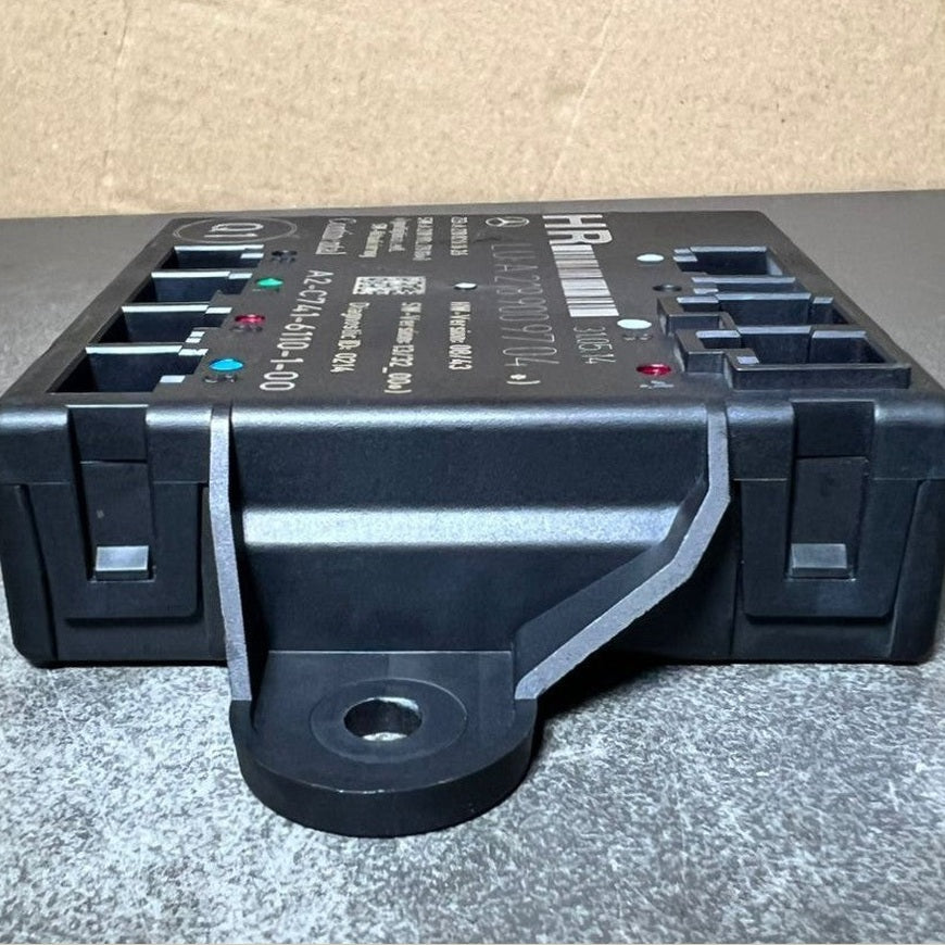 Mercedes-Benz W212 W218 Rear Right Side Door Control Module A218 9009704 OEM