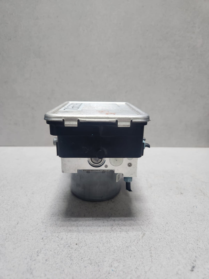 BMW Abs Pump Dsc Module Controller 5A25FE0 228i and M235i F44