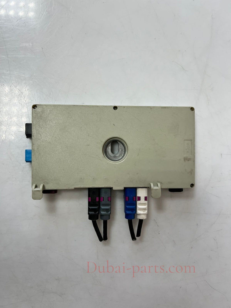 BMW 3 Series E93 Antenna Diversity Amplifier 6950181 OEM