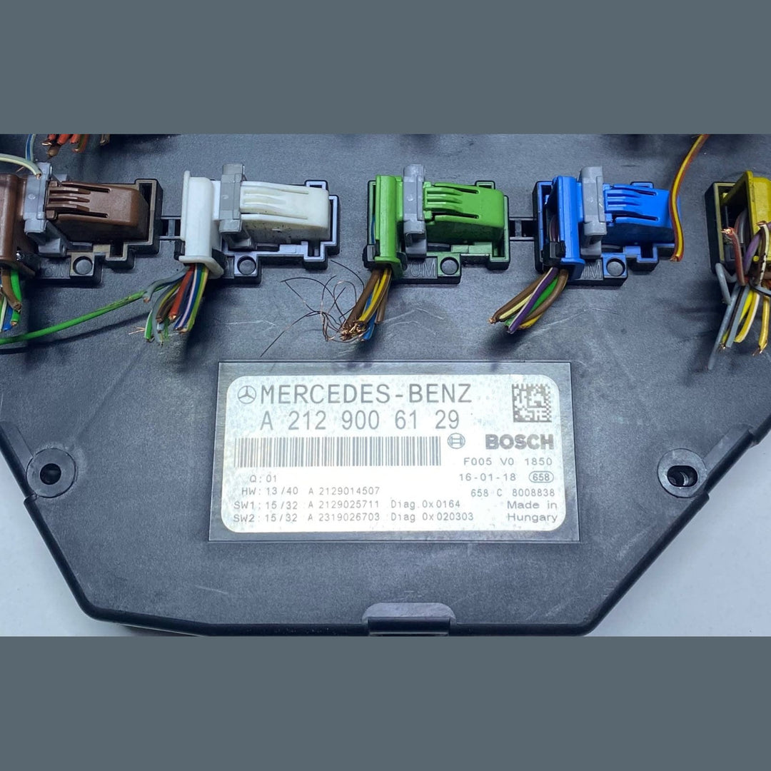 2010-2016 Mercedes-Benz E350 Fuse Box Module SAM Control Unit A2129006129