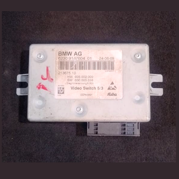 BMW F01 F02 F06 F07 F10 F11 F12 F13 TV MODULE VIDEO SWITCH CONTROL UNIT -9187604