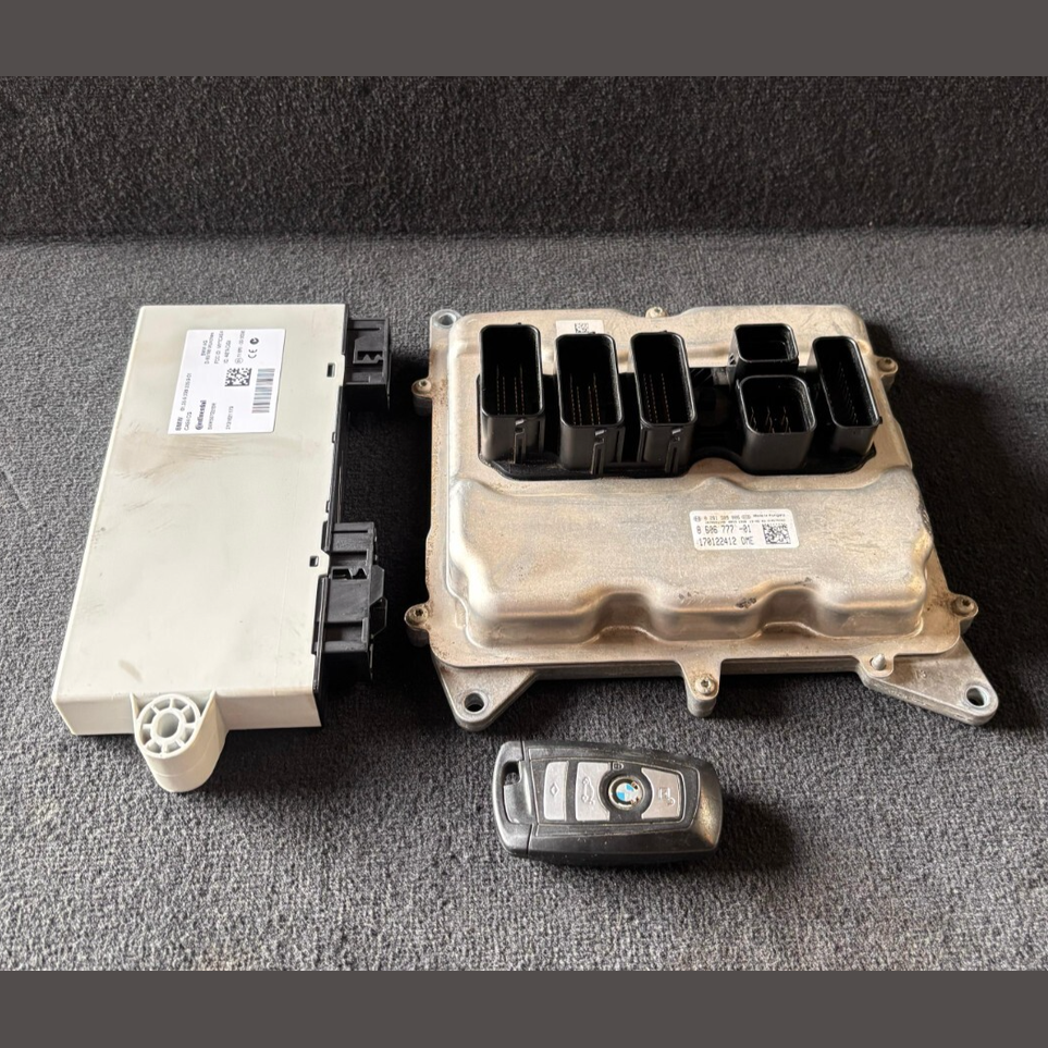 BMW 3 SERIES F30 F31 320i XDRIVE N20 ENGINE CONTROL UNIT SET OEM + KEY - 8606777