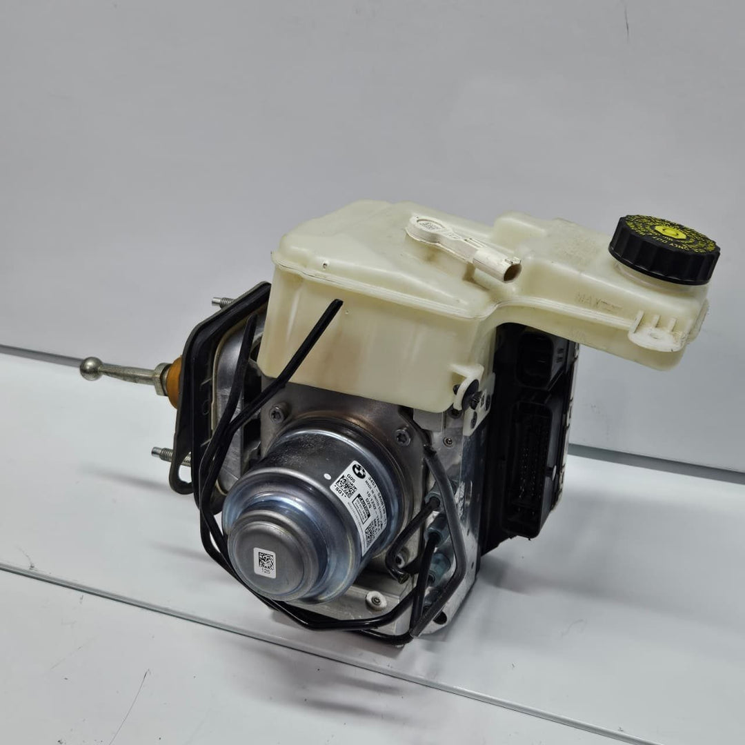 2019 BMW X5 G05, X6 G06, X7 G07 5A0B140 Brake Booster Abs Assembly Unit 